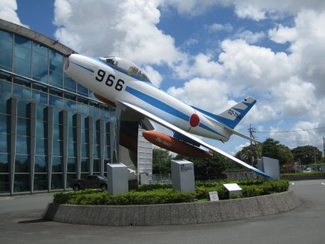 F-86F Q[gW